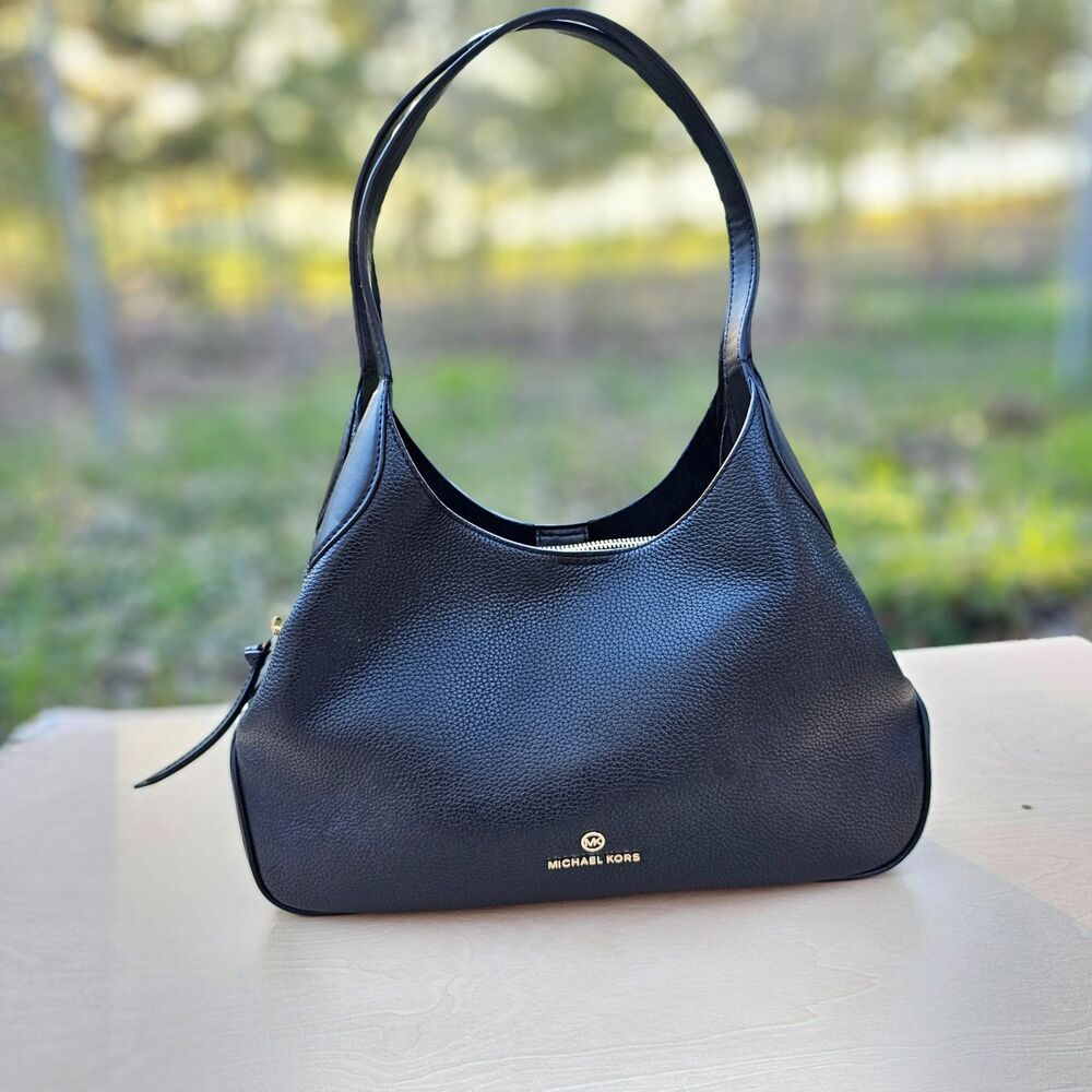 Michael Kors Kelsey Black Pebbled Leather Shoulder Bag, Pre-owned - Picture 1 of 10